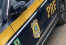 PRF escolta gestante após pneu furar durante trabalho de parto na BR-324, sentido Salvador. PRF escolta gestante após pneu furar durante trabalho de parto na BR-324, sentido Salvador.
