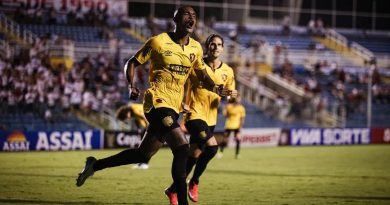 Pernambucanos duelam com cearenses e levam a melhor na Copa do Nordeste.