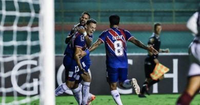 Bahia goleia o Jacuipense por 5 a 0 e vai decidir o título do Baianão contra o Vitória.