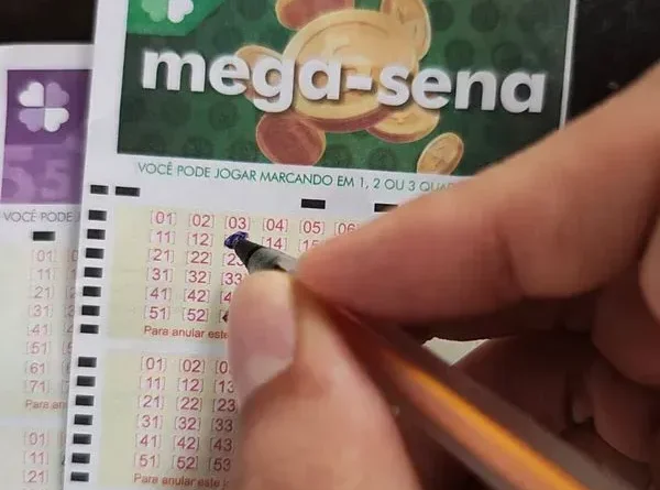 Mega-Sena sorteia prêmio que pode comprar mais de 2 mil carros populares.