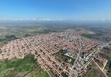 Cidade baiana cancela festas até o fim do ano por crise financeira.