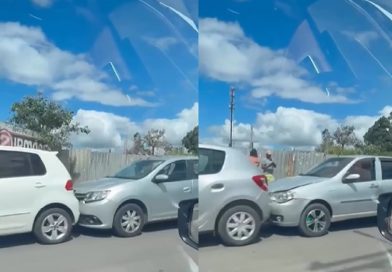 Engavetamento com quatro veículos provoca congestionamento em Santo Antônio de Jesus.