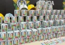 Polícia apreende 200 mil figurinhas falsas da Copa do Mundo de 2026 no Rio de Janeiro.