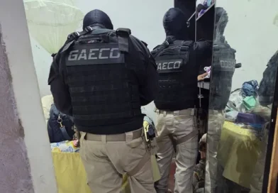 Operação investiga entrada de drogas no Presídio de Brumado, na Bahia.