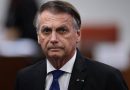 Arma registrada em nome de Bolsonaro é apreendida durante blitz da PM no DF.