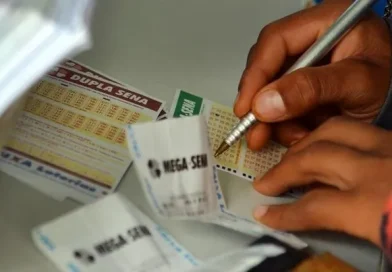 Mega-Sena pode pagar R$ 38 milhões em sorteio desta terça-feira. Mega-Sena pode pagar R$ 38 milhões em sorteio desta terça-feira.